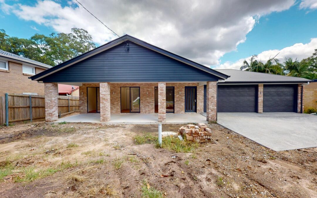 Knockdown Rebuild vs Renovate in Brisbane: Which One Actually Saves You More Money?